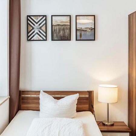 Greenpartment Boardinghouse Neustadt ノイシュタット・アン・デア・ドナウ エクステリア 写真