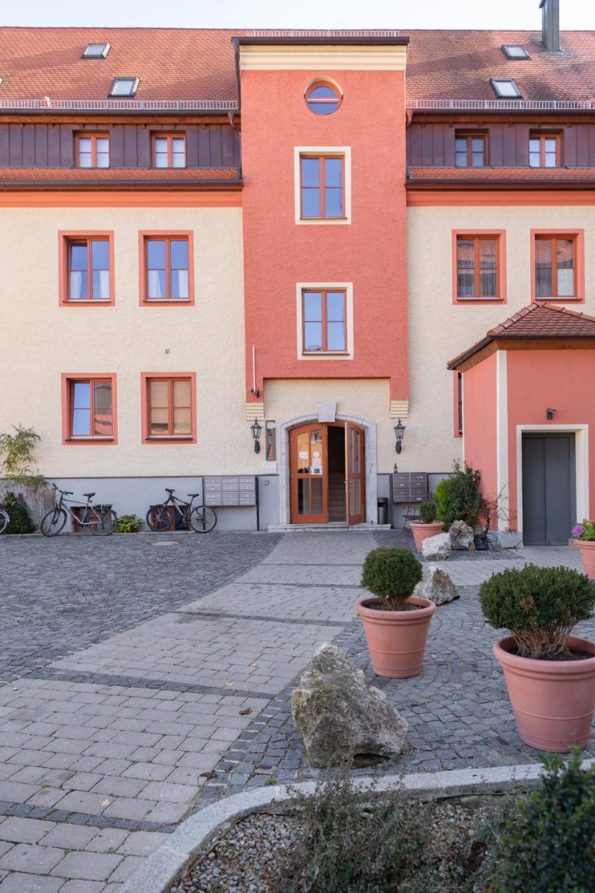 Greenpartment Boardinghouse Neustadt ノイシュタット・アン・デア・ドナウ エクステリア 写真